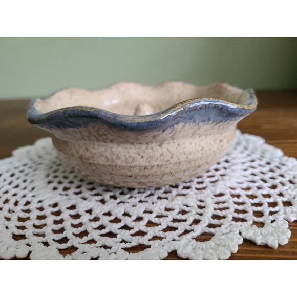 Blue beige Stoneware Apple Baker Bowl Baking Dish Baked Apples Pottery Signed - Picture 2 of 4